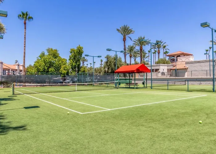 Apartment 2 Bedroom 2 Bathroom With Pickleball
