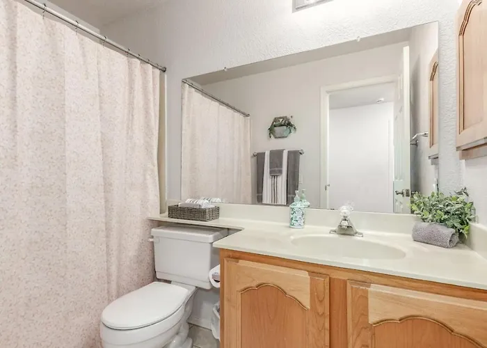 2 Bedroom 2 Bathroom With Pickleball * Scottsdale