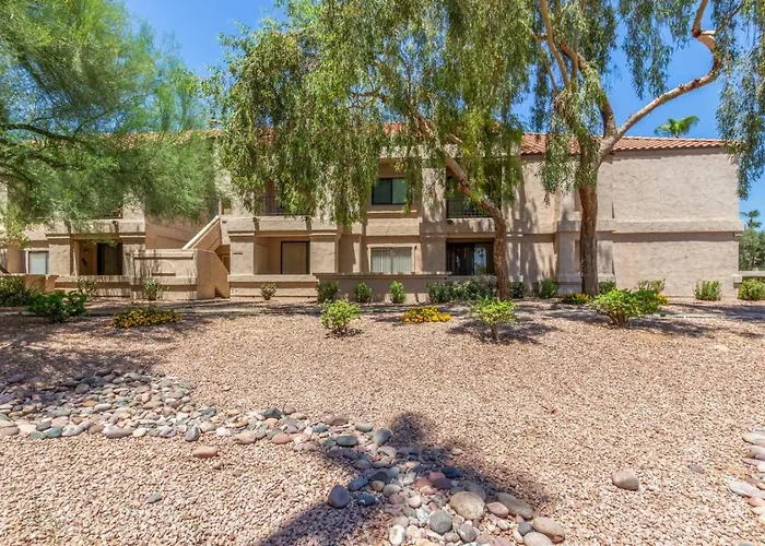 2 Bedroom 2 Bathroom With Pickleball Scottsdale